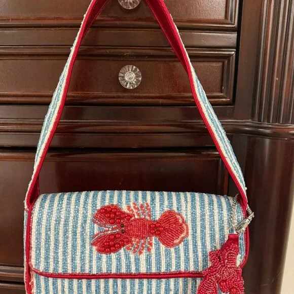 VIRAL HARD TO FIND TRENDING  BEADED BAGS - Picture 2 of 6